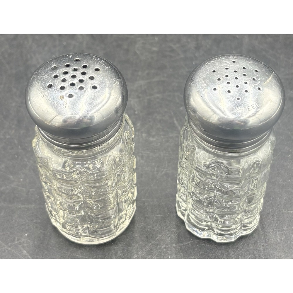 Vtg Retro Style Glass Salt & Pepper Shakers (1) Set